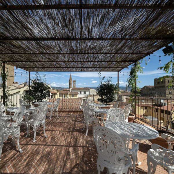Yeganehtours.com_Calimala_Hotel_Florence_22