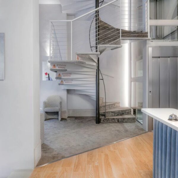 Yeganehtours.com_Cosmos_Hotel_Florence_03