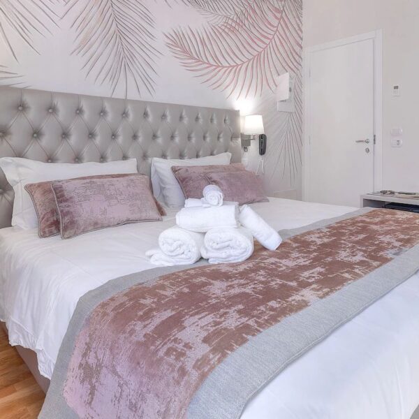 Yeganehtours.com_Cosmos_Hotel_Florence_05