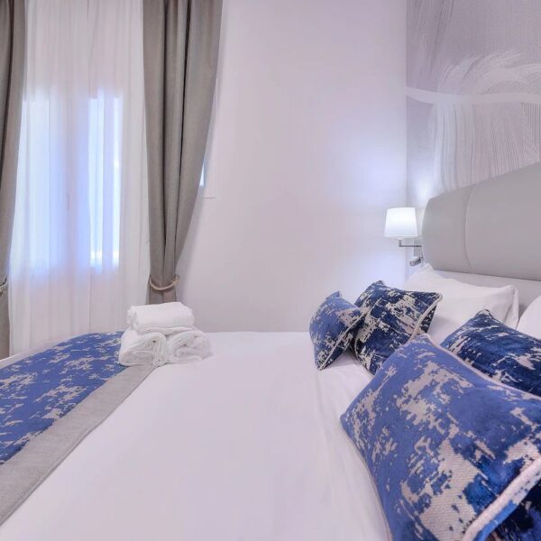 Yeganehtours.com_Cosmos_Hotel_Florence_14
