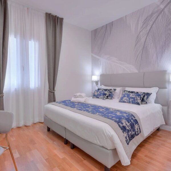 Yeganehtours.com_Cosmos_Hotel_Florence_19
