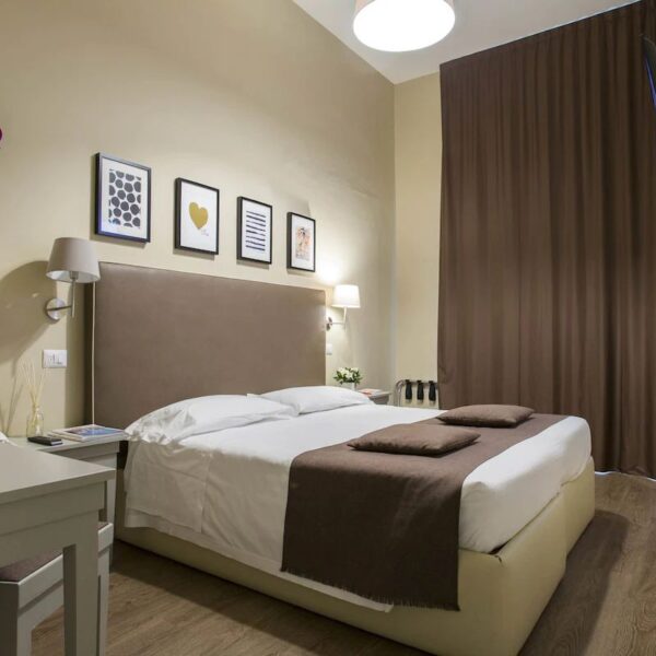 Yeganehtours.com_Dedo_Boutique_Hotel_Florence_05