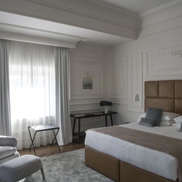 Yeganehtours.com_Dimora_Palanca_Hotel_Florence_02