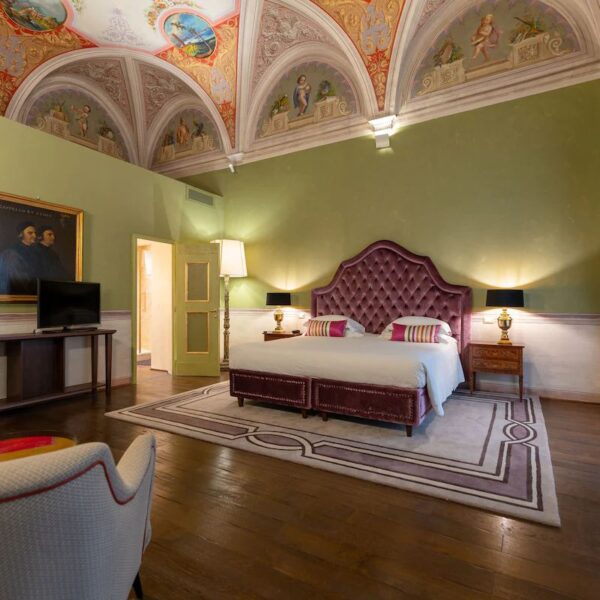 Yeganehtours.com_Grand_Hotel_Cavour_Florence_06