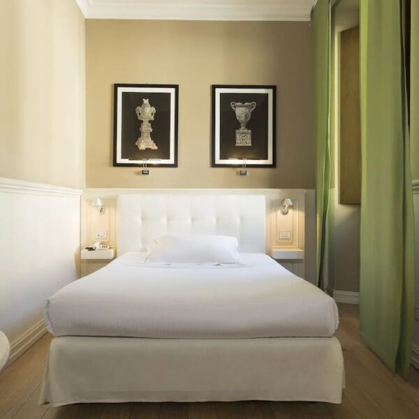 Yeganehtours.com_Grand_Hotel_Cavour_Florence_07