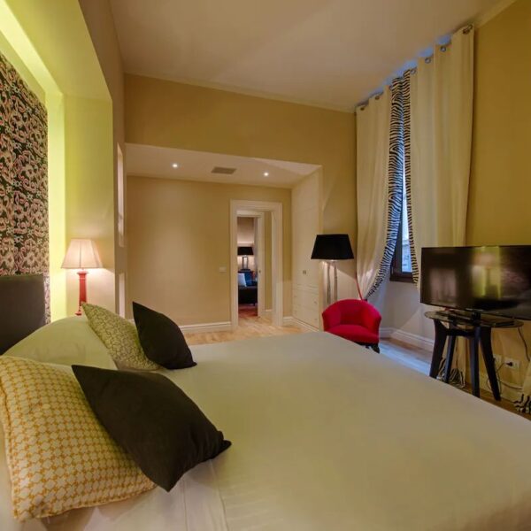 Yeganehtours.com_Grand_Hotel_Cavour_Florence_09