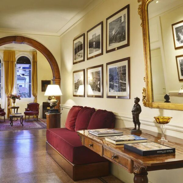 Yeganehtours.com_Pendini_Hotel_Florence_07
