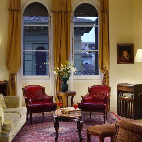Yeganehtours.com_Pendini_Hotel_Florence_09