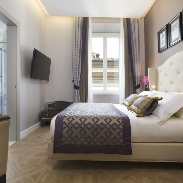 Yeganehtours.com_Spadai_Hotel_Florence_02