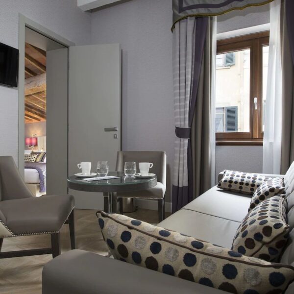 Yeganehtours.com_Spadai_Hotel_Florence_05
