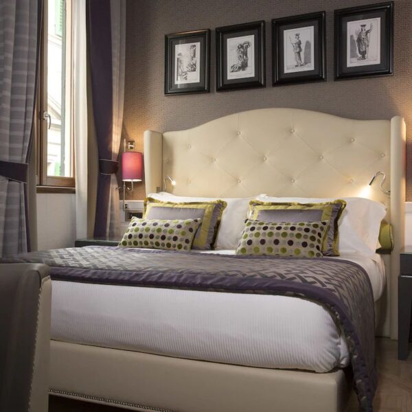 Yeganehtours.com_Spadai_Hotel_Florence_08