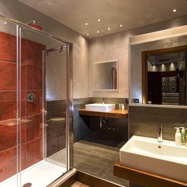 Yeganehtours.com_Abbazia_Hotel_Venice_13