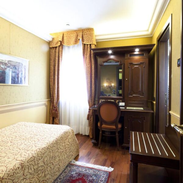 Yeganehtours.com_Al_Codega_Hotel_Venice_05