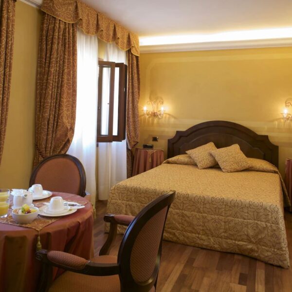 Yeganehtours.com_Al_Codega_Hotel_Venice_08