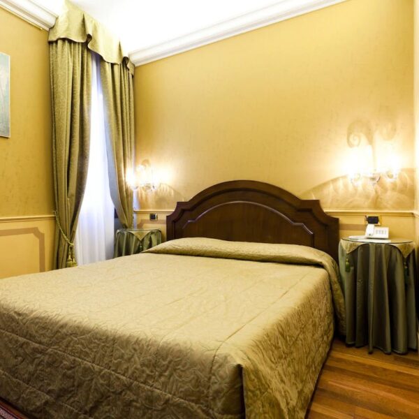 Yeganehtours.com_Al_Codega_Hotel_Venice_09