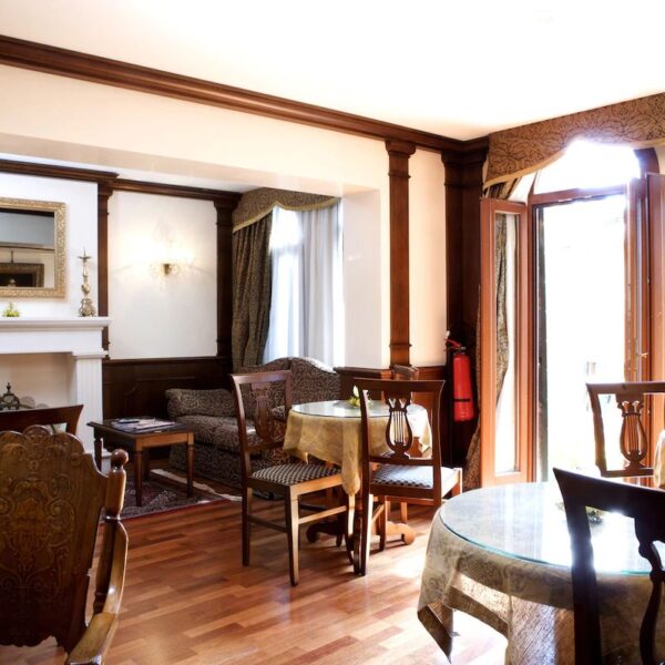 Yeganehtours.com_Al_Codega_Hotel_Venice_22