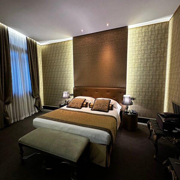 Yeganehtours.com_Aqua_Palace_Hotel_Venice_01