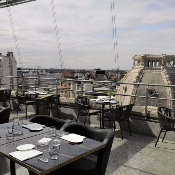Yeganehtours.com_Cavalieri_Hotel_Milan_15