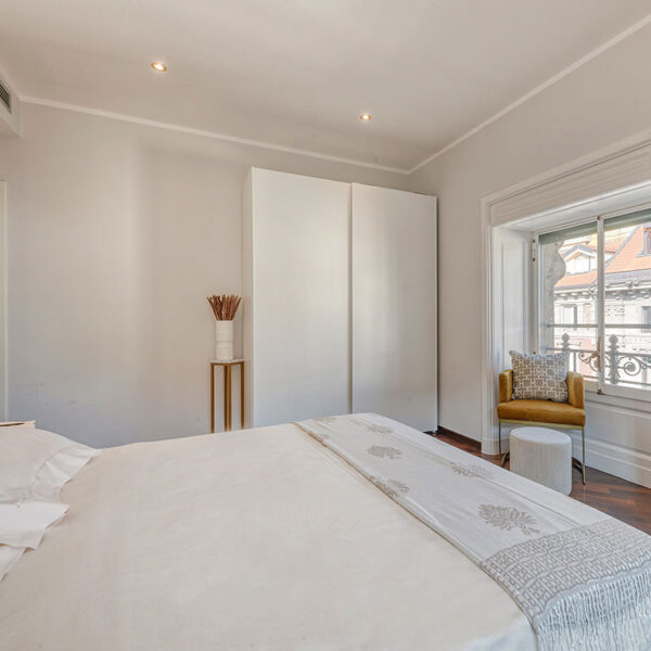 Yeganehtours.com_Imperiale_Suites_Hotel_Milan_03