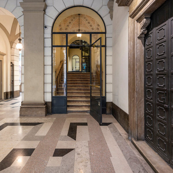 Yeganehtours.com_Imperiale_Suites_Hotel_Milan_09