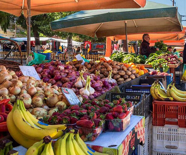 Yeganehtours.com_Kusadasi_Street_market_0 سه شنبه بازار در کوش آداسی