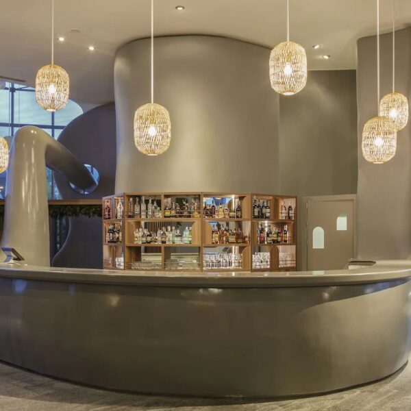 Yeganehtours.com_Voco_Hotel_Milan_20