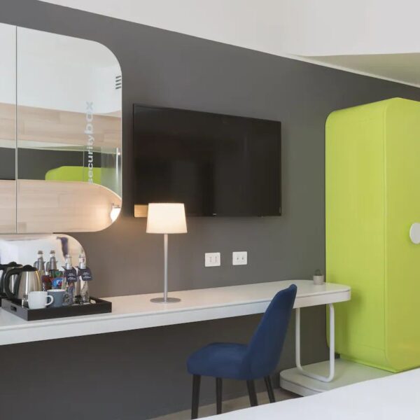 Yeganehtours.com_Voco_Hotel_Milan_25