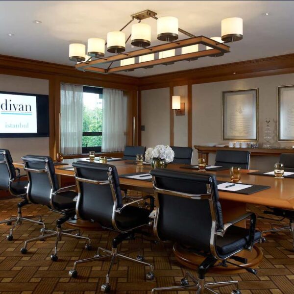 Yeganehtours.com_Divan_Hotel_Istanbul_Main_11
