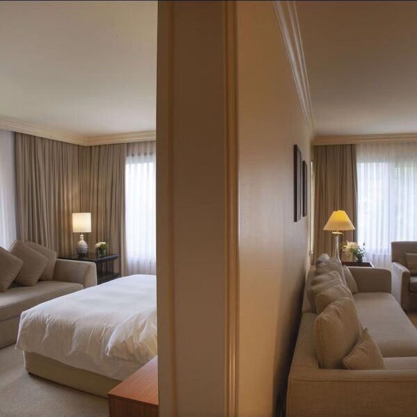 Yeganehtours.com_Grand_Hyatt_Hotel_Istanbul_13