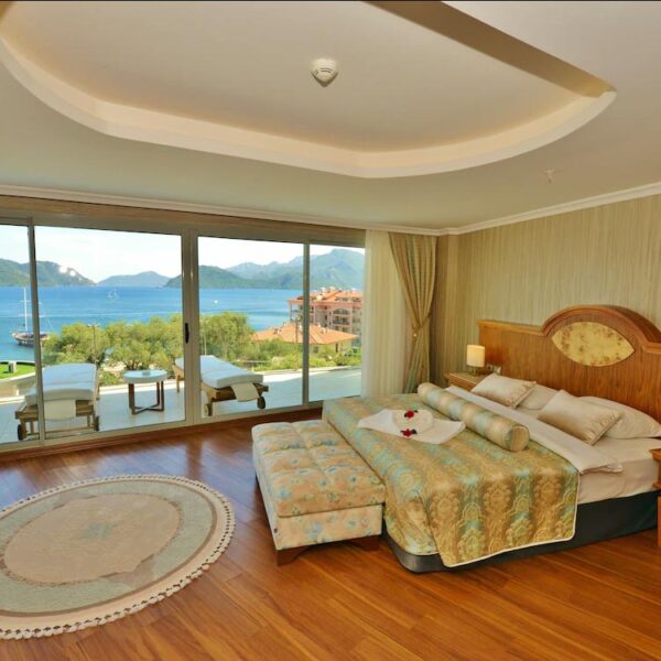 Yeganehtours.com_Green_Nature_Diamond_Marmaris_20