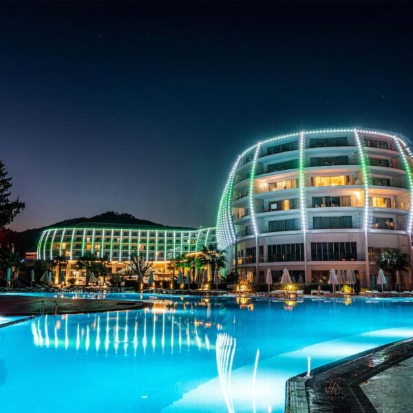 Yeganehtours.com_Green_Nature_Diamond_Marmaris_21