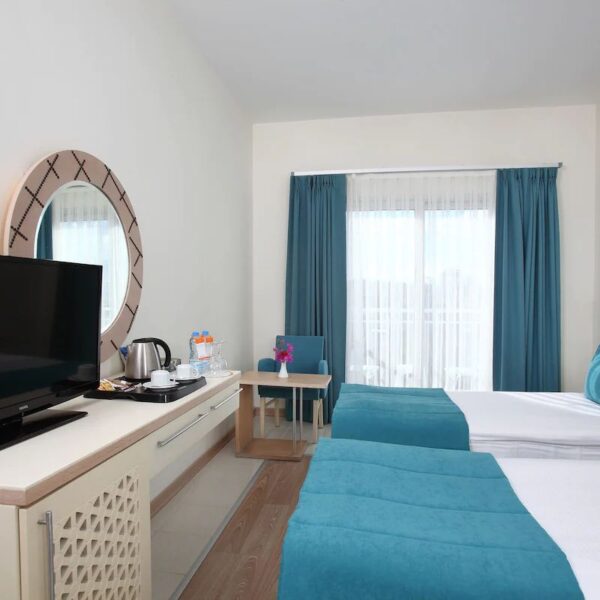 Yeganehtours.com_Mandarin_Resort_Hotel_Bodrum_07