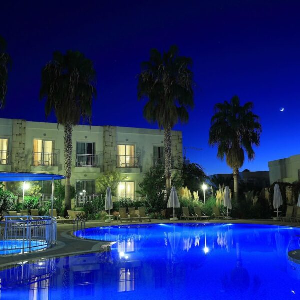 Yeganehtours.com_Mandarin_Resort_Hotel_Bodrum_10