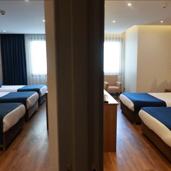 Yeganehtours.com_Nova_Plaza_Crystal_Hotel_Istanbul_06
