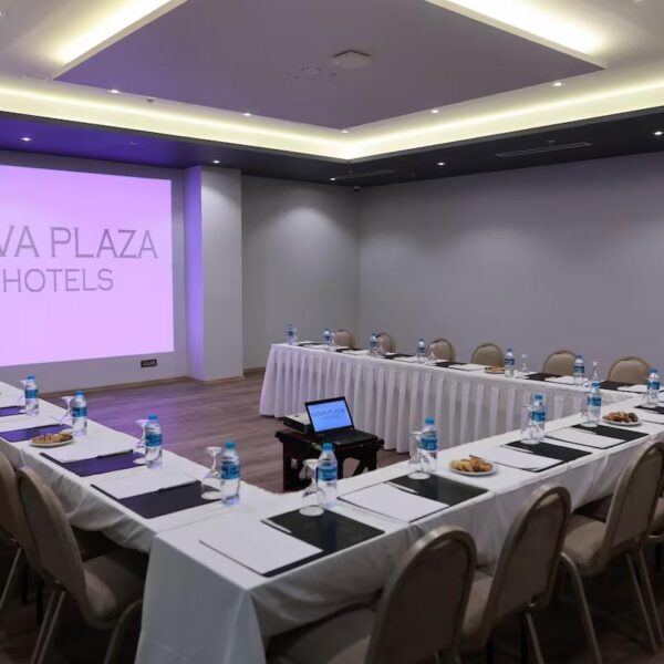 Yeganehtours.com_Nova_Plaza_Crystal_Hotel_Istanbul_13