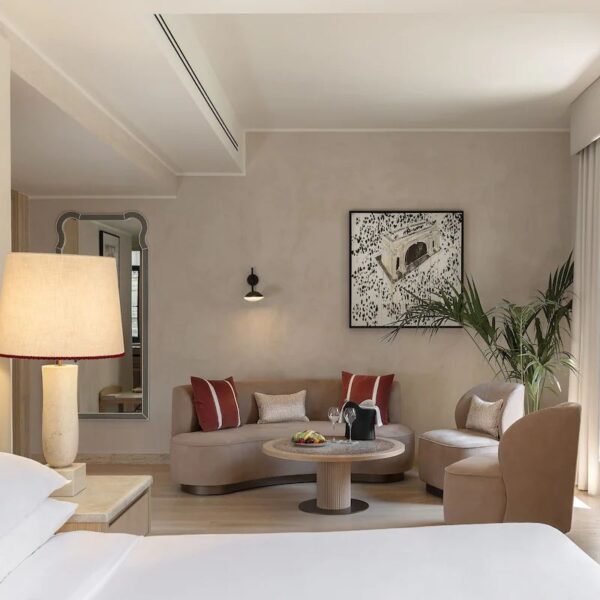 Yeganehtours.com_Park_Hyatt_Hotel_Milan_06