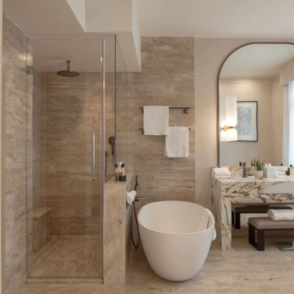 Yeganehtours.com_Park_Hyatt_Hotel_Milan_09
