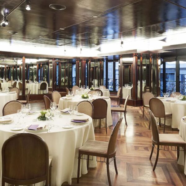 Yeganehtours.com_Park_Hyatt_Hotel_Milan_12