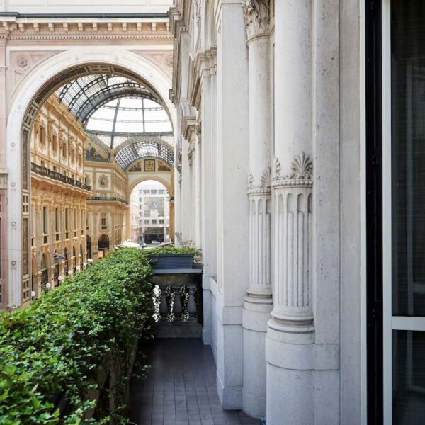 Yeganehtours.com_Park_Hyatt_Hotel_Milan_18