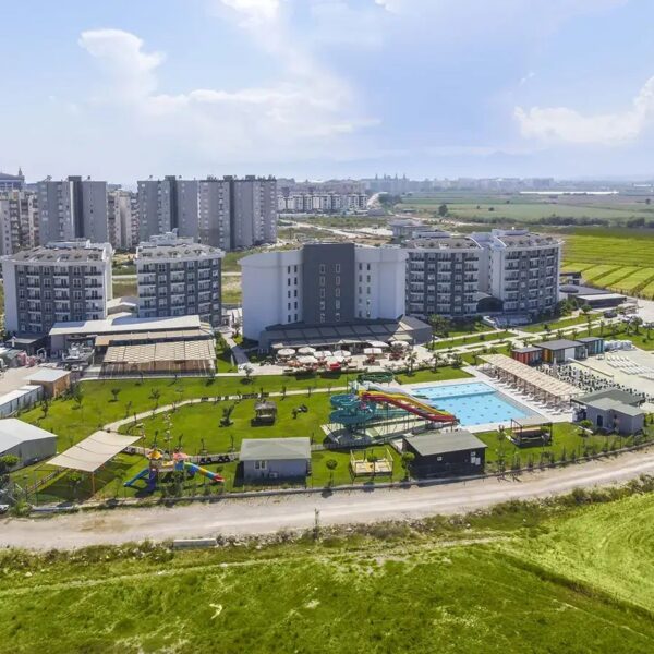 Yeganehtours.com_Royal_Towers_Lara_Antalya_21