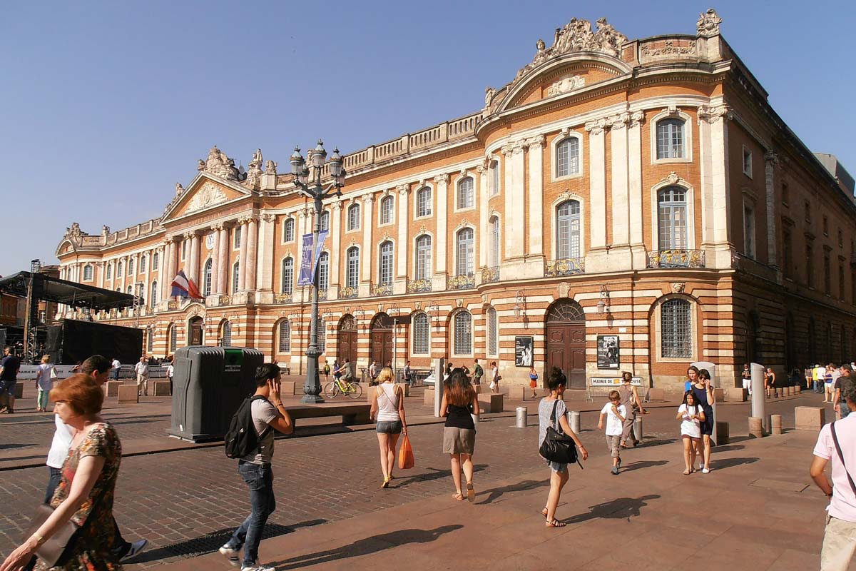 میدان کاپیتول تولوز - Place du Capitole Toulouse