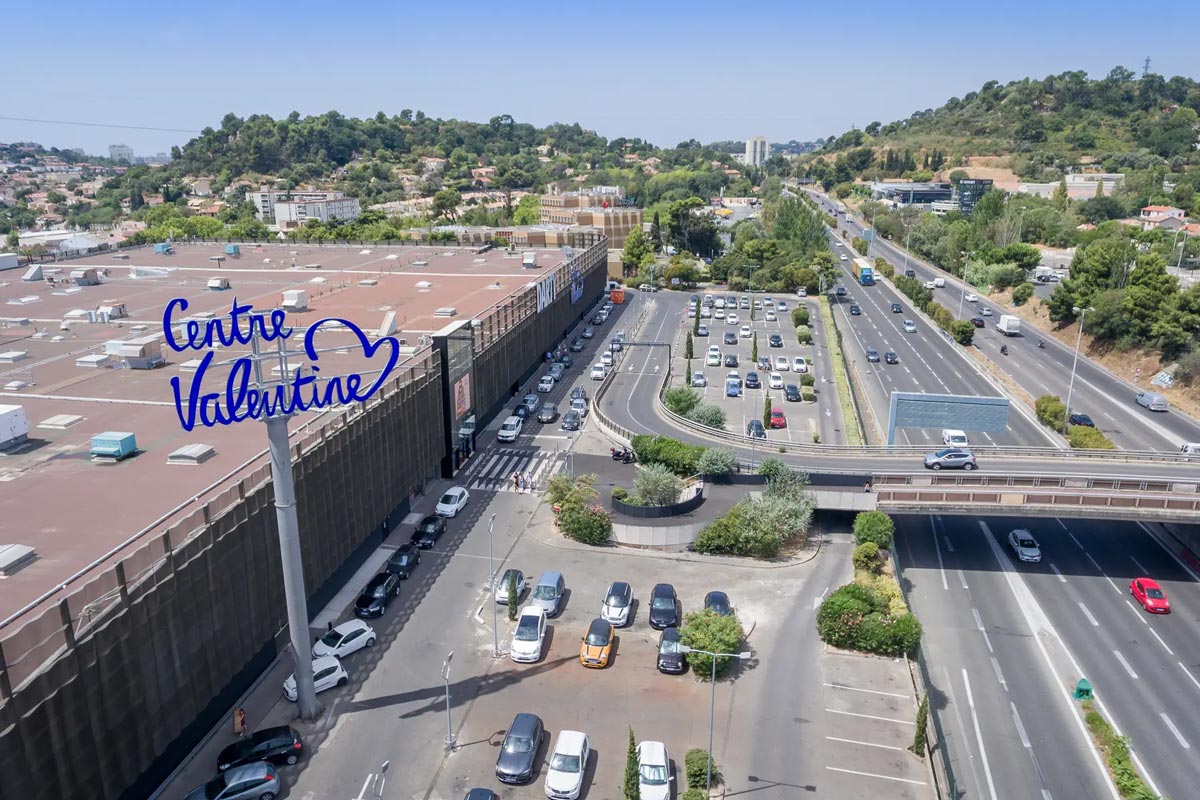 مرکز خرید سنتر کامرشال لَ ولنتین مارسی - Centre Commercial La Valentine Marseille