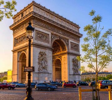 جاذبه های پاریس