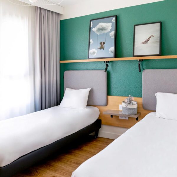 Yeganehtours.com_Aparthotel_Adagio_Annecy_Centre_13