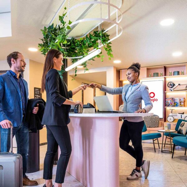 Yeganehtours.com_Aparthotel_Adagio_Montpellier_Centre_Comedie_Hotel_01