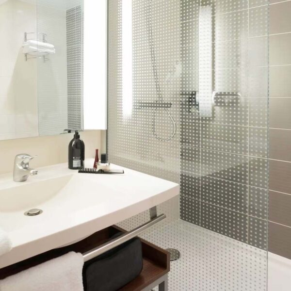 Yeganehtours.com_Aparthotel_Adagio_Toulouse_Centre_Ramblas_Hotel_07