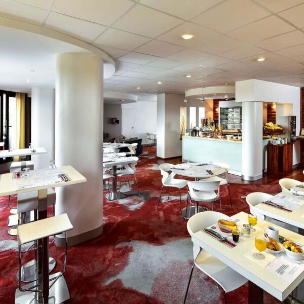 Yeganehtours.com_Aparthotel_Adagio_Toulouse_Centre_Ramblas_Hotel_09