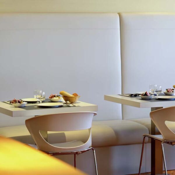 Yeganehtours.com_Aparthotel_Adagio_Toulouse_Centre_Ramblas_Hotel_11