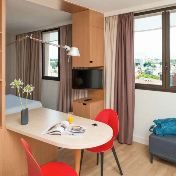 Yeganehtours.com_Aparthotel_Adagio_Toulouse_Centre_Ramblas_Hotel_15