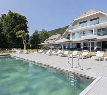 هتل بلک باس انسی - Black Bass Hotel